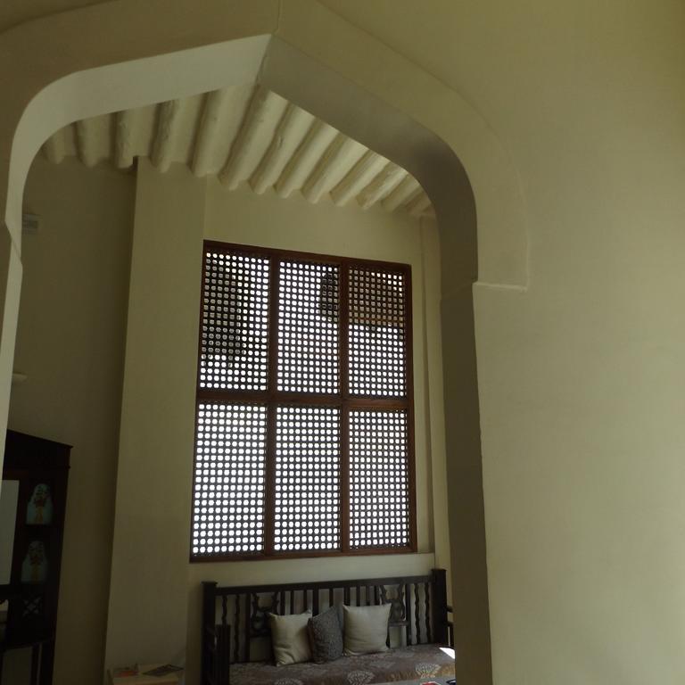Mashariki Palace Hotel 5*